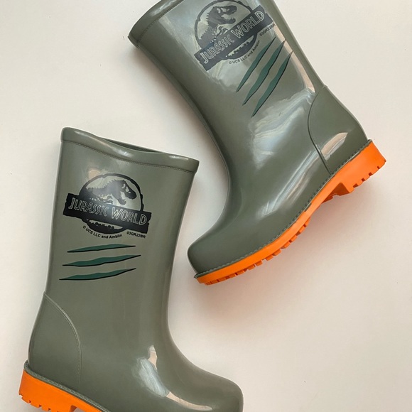 Jurassic Park Rain Boots - Picture 4 of 4